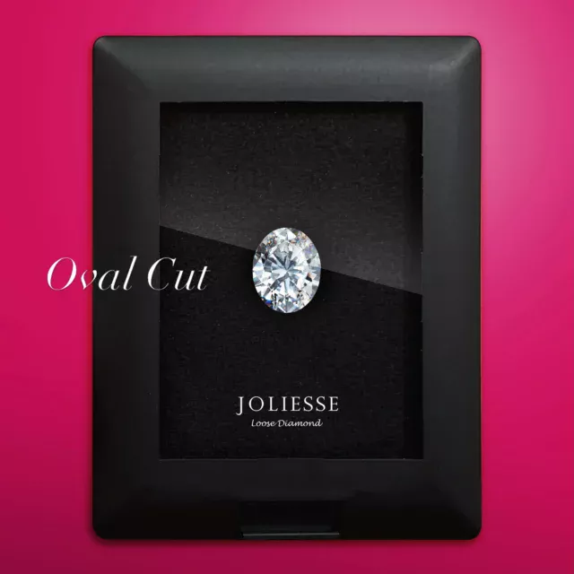 最高に美しい資産商品
それがダイヤモンドです💎

様々なシェイプ(形状)のカッティングがあり
美しさや輝き方もそれぞれに特徴があるので
色々なシェイプをコレクションしてみるのも
ひとつの楽しみです。

写真はオーバルカット（Oval ）のダイヤモンドです。

ジョリエスでは、
高品質なダイヤモンドを、
国際相場を基準にした価値ある卸値価格*で
皆さまにお届けしています。

購入のご検討は
店舗もしくはWebサイトから。

【店舗のご案内】
ジョリエスの店舗は銀座にございます。

場所は銀座6丁目の交詢ビル3Fです。
(1,2Fがバーニーズ・ニューヨークのビルです)

ハイジュエリー販売を始め
資産価値の高いダイヤモンドの💎✨
価格相場の最新情報や
稀少な商品をご提供いたします。

銀座にお越しの際は
ぜひ一度お立ち寄りください♪

*卸値価格とは業者間取引と同様の、仕入れた価格に手数料と最低限の利益を含めた価格で、高級ブランドのような付加価値料金を載せていない価格です。

*ルースダイヤモンドの在庫状況はたえず変化しておりますので最新の情報は店舗までお問い合わせください。

#diamonds #oval #ダイヤモンド #宝石 #資産